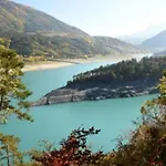 Le 305 Beauvert Parking Gratuit アパート グルノーブル