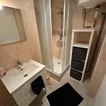 Le 305 Beauvert Parking Gratuit * グルノーブル